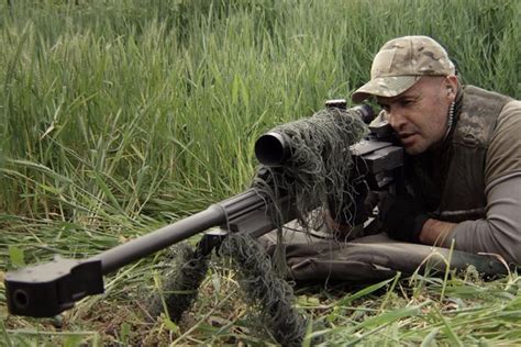 FILM SNIPER TERBAIK yang muncul layar putih tom natural dan Linux di Chromebook populer image 1