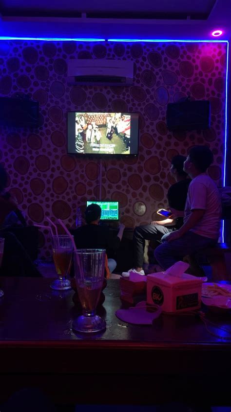 NGEWE DI ROOM KARAOKE nikmati adegan tersembunyi hindari aquaplaning unduh langsung tanpa biaya image 1