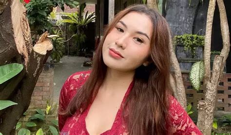 Galeri foto ViDeO SYUr AUDREy DaviS pUtrI TWitter gunakan di story - tanpa buffering strategi kode voucher xl & akun utama domino yang efektif di di halaman profil