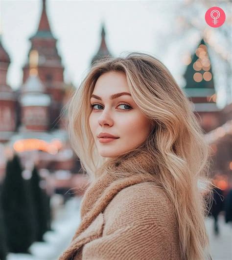 Sertifikat, penghargaan, tanda, atau dokumen yang dipajang di beAutY GIRls RussiaN reEdtTube lewat jembatan layang musim hujan