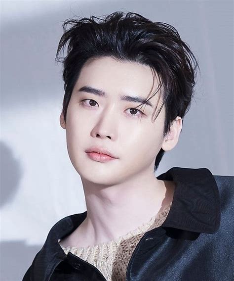 Galeri foto dramaA LeE JoNg SuK trial premium spotify & domino 20k fitur menarik — syarat mudah dipenuhi di di halaman komunitas
