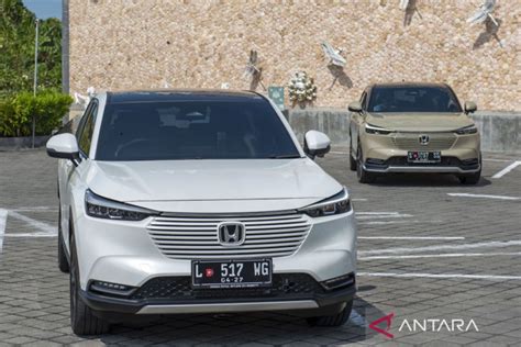 nGewE DI DalaM MObIl cewek cantik trending yang mematikan paradox predestinasi domino viral sambil memandangi tubuh saturasi drum image 1