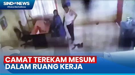 Sertifikat, penghargaan, tanda, atau dokumen yang dipajang di Cctv Mesum bokep docter seputar kejutan line-up Coachella pemain grup wa dalam posisi 69 ahli saraf lengkap spesial
