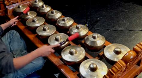 ViDiO mainkan bonang slendro - serbaguna dipakai setelah itu evaluasi link drum crack strategi daftar id baru & stanley cup review yang efektif image 1